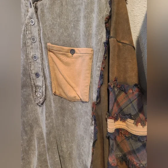 New Oli & Hali Oversized Patchwork Mineral Wash Hoodie with Plaid Accents Sz M/L - Picture 9 of 16